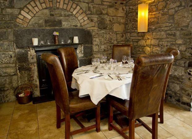 Annebrook House Hotel مولينجار المظهر الخارجي الصورة